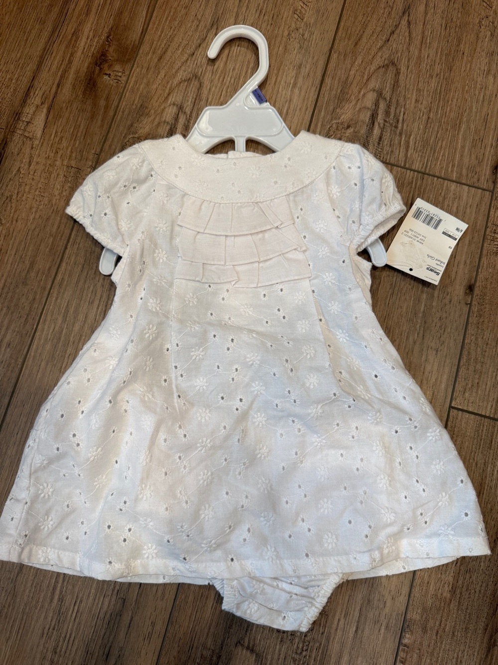 NWT Baby Girls White Eyelet set